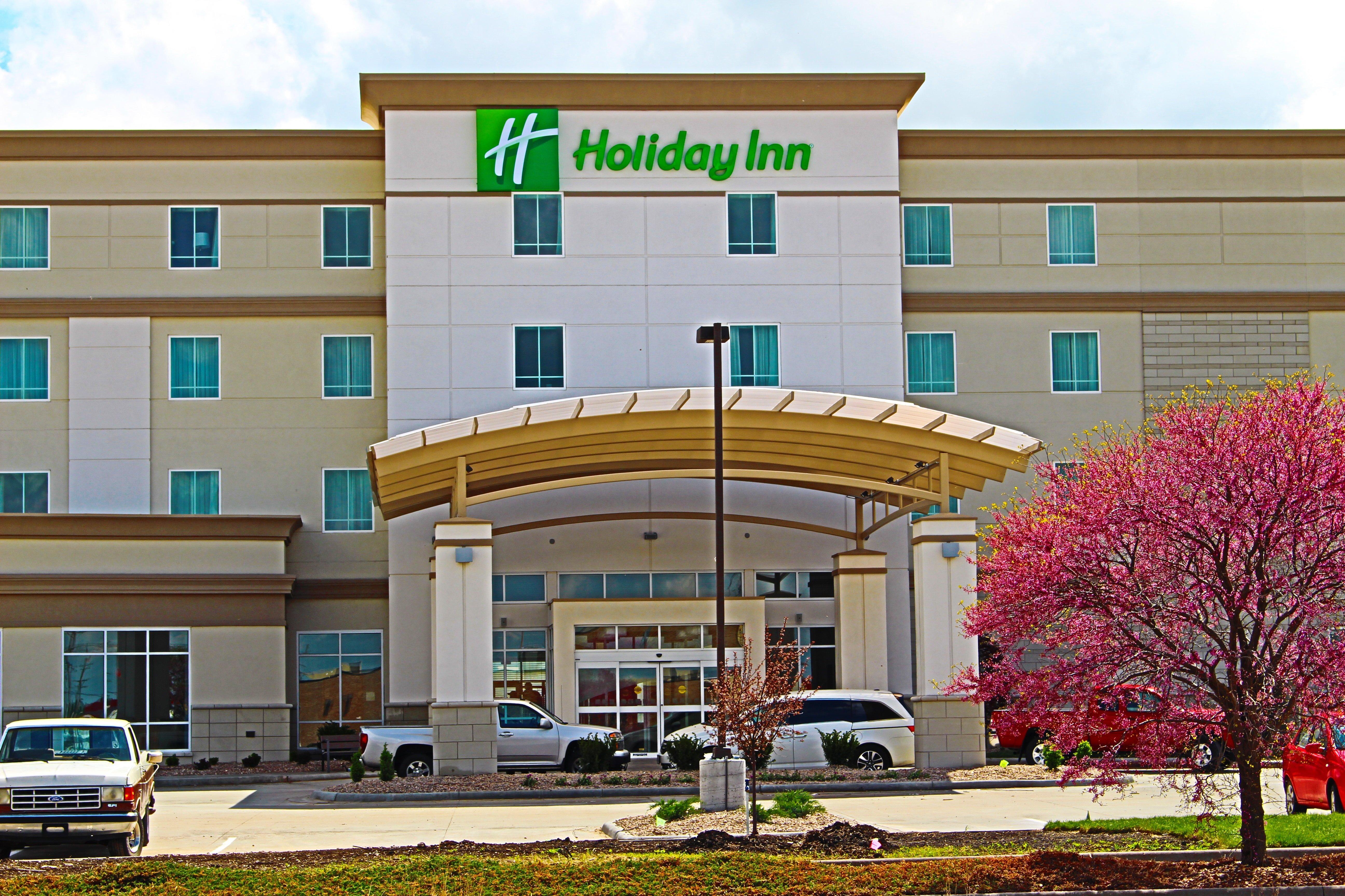 Holiday Inn Salina By Ihg Exterior foto